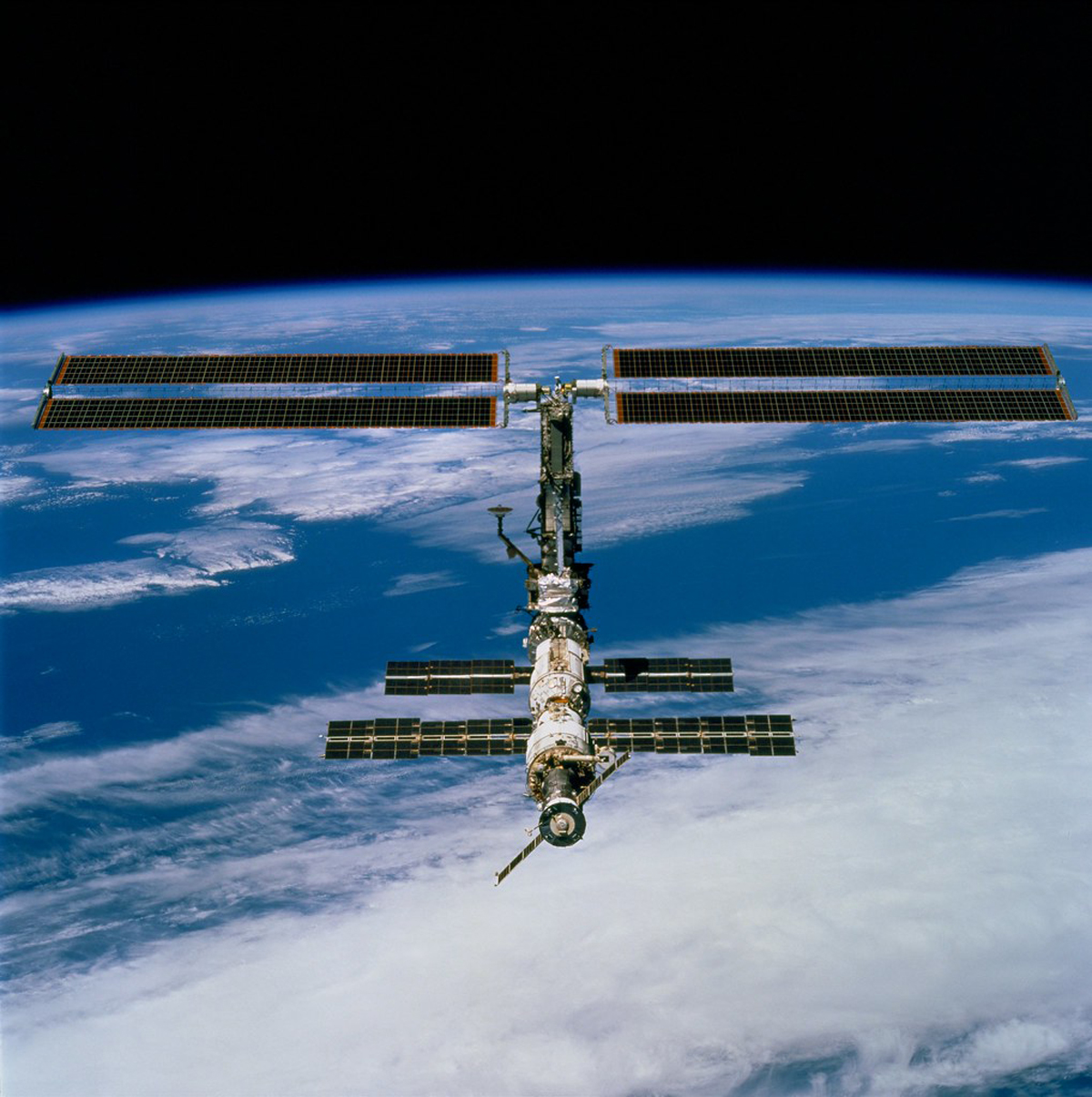 The International Space Station with Solar Array installed from Space Shuttle Endeavour STS-97 (NASA)